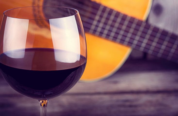 Friday Night Music at Silver Coast Winery will 